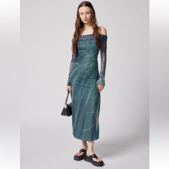 Urban Outfitters Dresses & Skirts - 🌿 NWT Women’s Urban Outfitters Mesh Off-the-Shoulder Midi Dress 💥